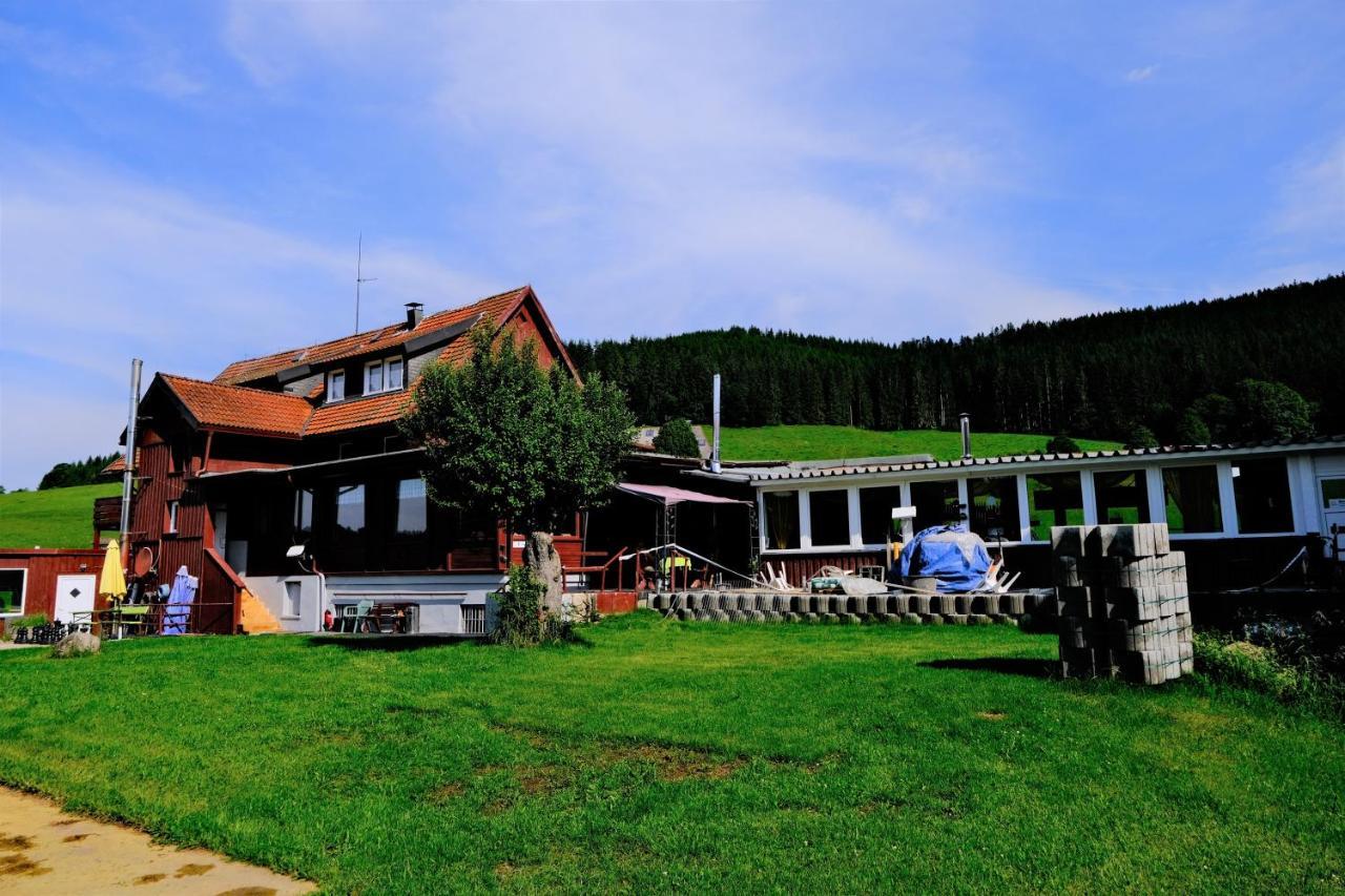 Hotel Sonnenmatte Titisee-Neustadt Exterior photo